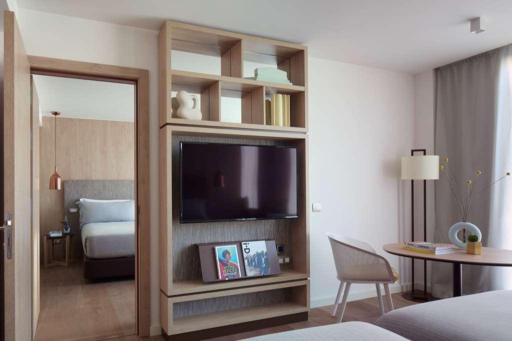 Me Barcelona Quarto foto